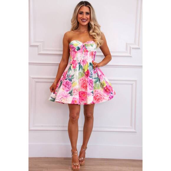 THE VINTAGE SHOP Dresses & Skirts - NEW THE VINTAGE SHOP ever bloom bustier floral dress in white/pink multi